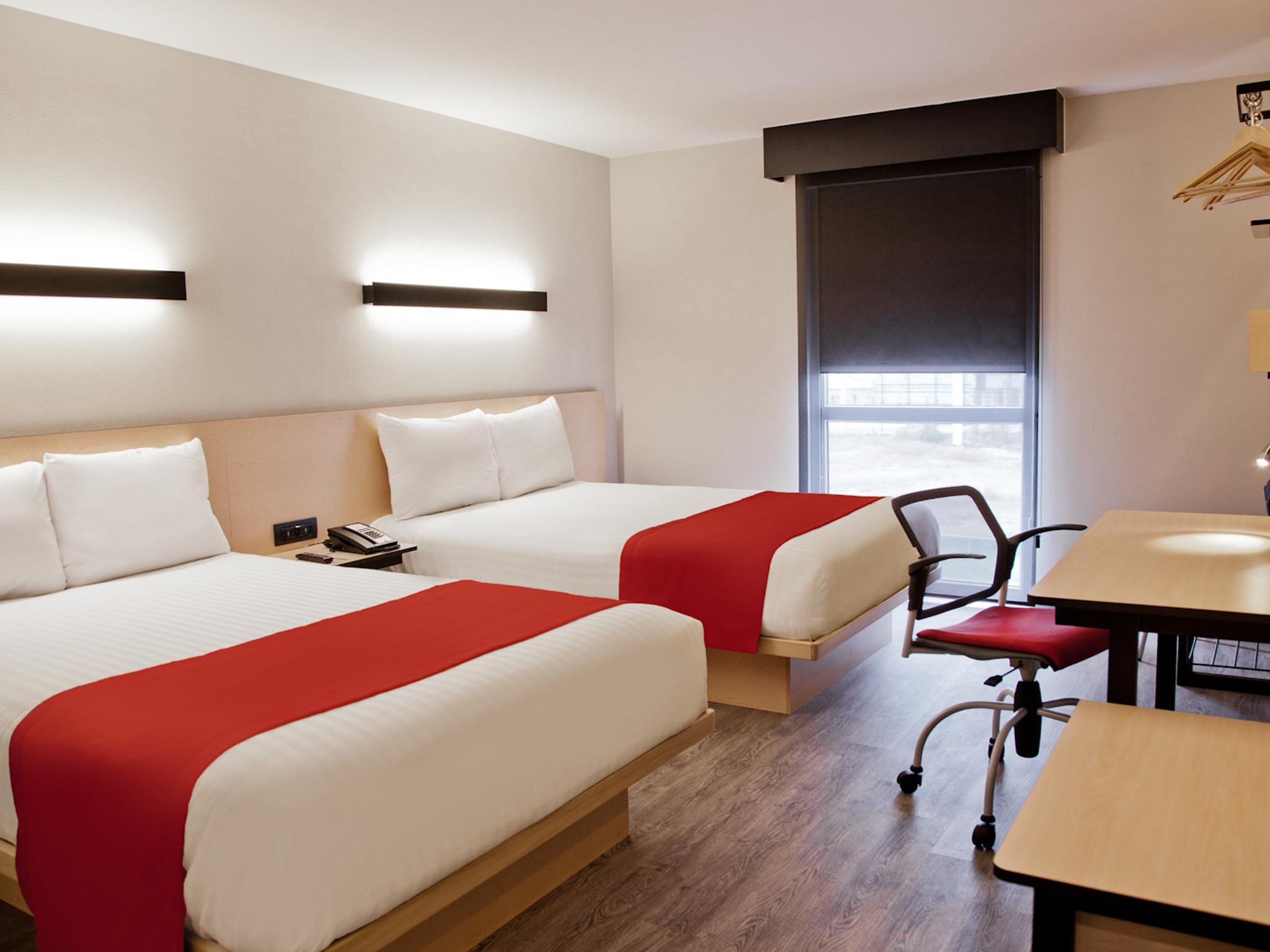 City Express By Marriott Salamanca Zewnętrze zdjęcie
